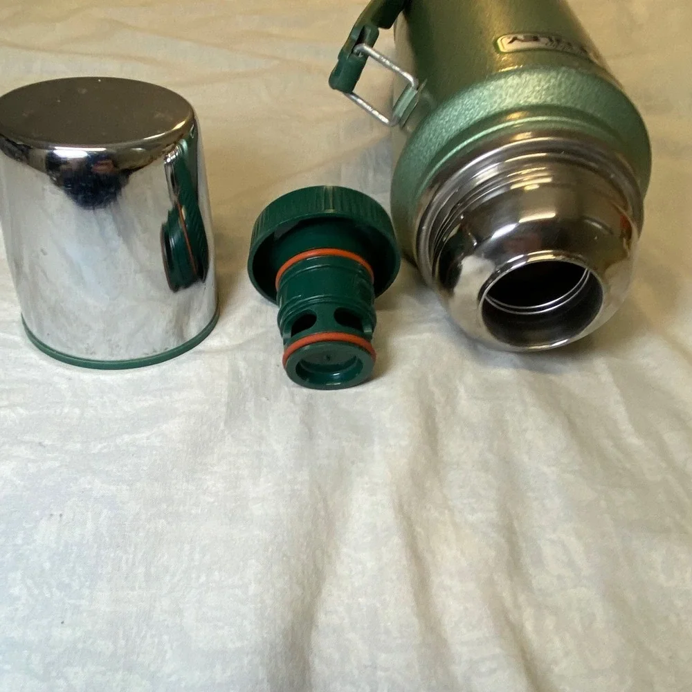 Vintage 1991 Aladdin Stanley A-944DH Quart Thermos Green Hammertone USA - Picture 8 of 10